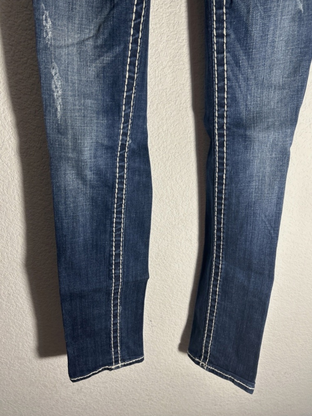 Rock Revival Morgan Boot Cut Jeans Womens 24x31.5 Embellished Pockets Denim - Picture 5 of 8